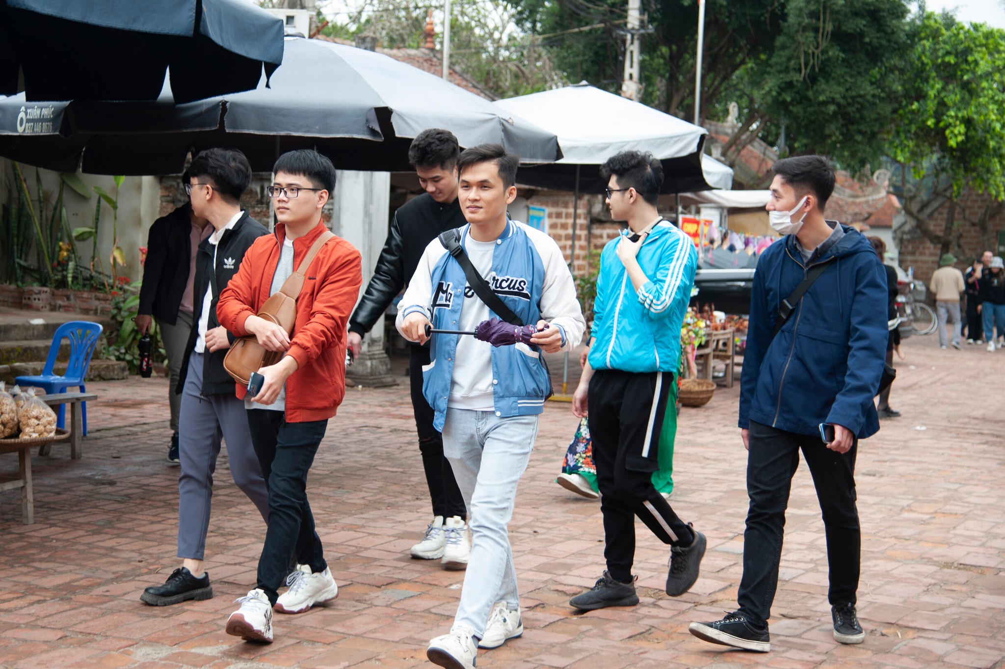 Tiệc tất niên cuối năm